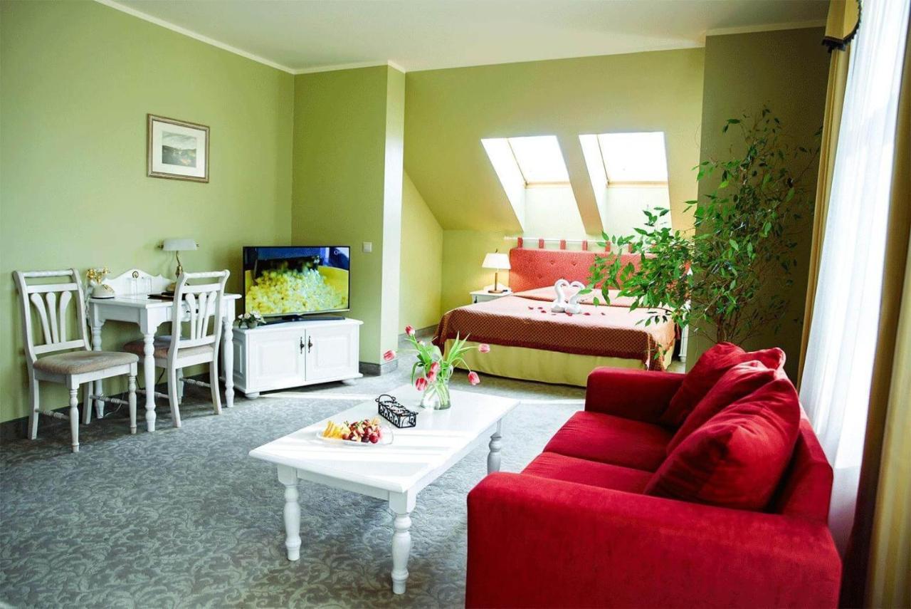 Hotel Metsis Valga Dış mekan fotoğraf